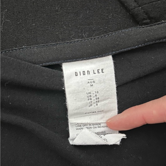SOLD - Unisex Dion Lee Black Sleeveless Top - Picture 13 of 15